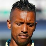 Luis Nani futbolu bıraktığını açıkladı