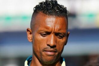 Luis Nani futbolu bıraktığını açıkladı