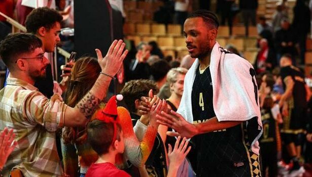 THY Euroleague'de yeni lider Monaco