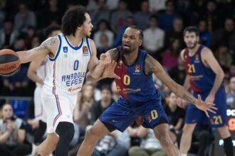 Barcelona 90-80 Anadolu Efes (Euroleague maçı)