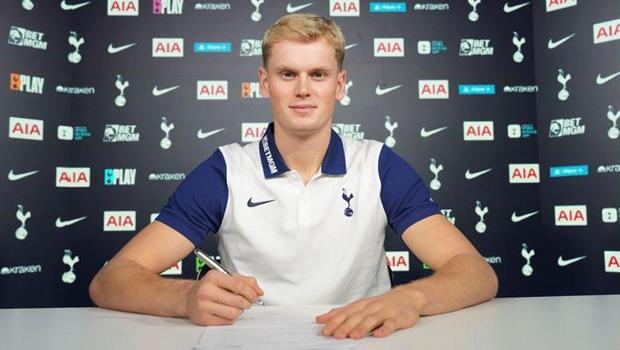 Tottenham, Slavia Prag'dan kaleci transfer etti! 12,5 milyon sterlin...