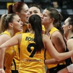 VakıfBank mağlup oldu ama çeyrek finale yükseldi!