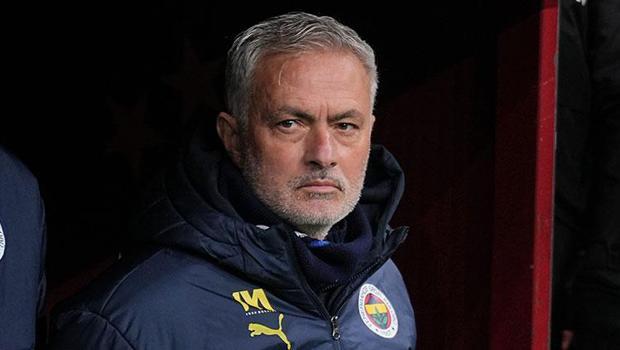 Fenerbahçe'den Galatasaray'a Mourinho ve ırkçılık cevabı: Aciz iftira!