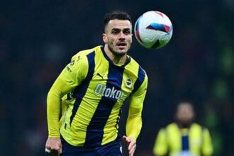 Fenerbahçe’de Filip Kostic ve transfer atağı! Görüşmeler başlıyor