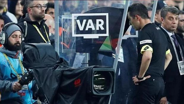 İngiltere'de 'VAR' tartışma konusu oldu!