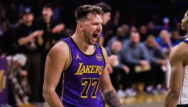 Luka Doncic'ten eski takımı Mavericks'i yıkan performans!