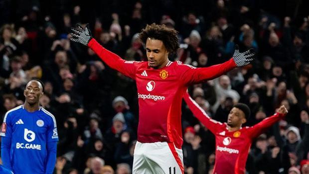Manchester United, son dakikada güldü! Leicester City karşısında turladı