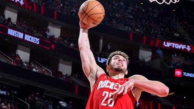 Alperen Şengün 22 sayıyla Rockets'a galibiyeti getirdi