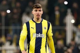 Avrupa devleri Yusuf Akçiçek'in peşine düştü! Fenerbahçe'nin istediği bonservis belli oldu