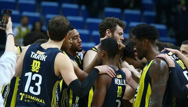 Fenerbahçe Beko, son periyotta galip!