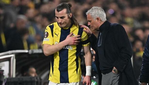 Fenerbahçe'den Çağlar Söyüncü'nün sakatlığıyla ilgili açıklama