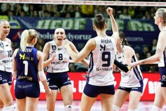 Fenerbahçe Medicana, galibiyeti 3 sette aldı!