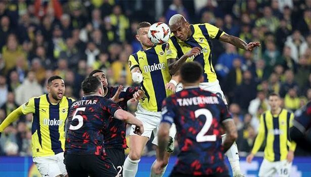 Fenerbahçe'nin Rangers maçı kamp kadrosu açıklandı