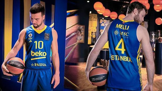 Fenerbahçe'ye 'retro' forma!