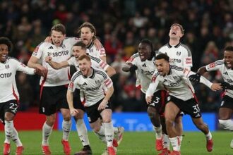 Fulham, Manchester United karşısında 117 yıl sonra ilki başardı!