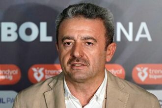 Galatasaray Başkanvekili İbrahim Hatipoğlu'ndan derbi ve hakem açıklaması