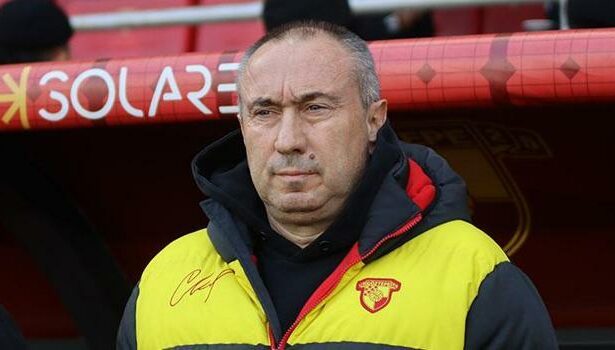 Göztepe Teknik Direktörü Stoilov: Avrupa'ya gitme hedefimizden geri adım atmayacağız