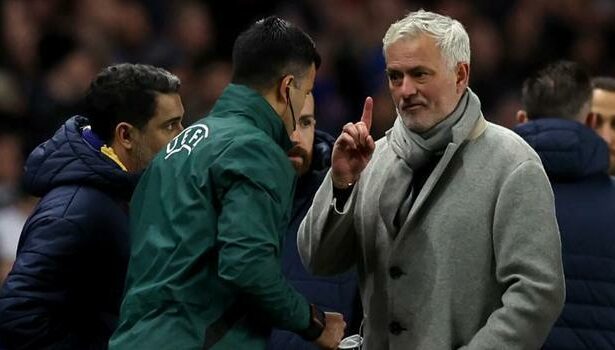 Jose Mourinho'dan maç sonu hakem kararlarına tepki: UEFA'dan ceza almak istemiyorum