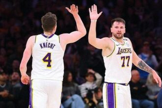 Lakers'tan üst üste 6. galibiyet!