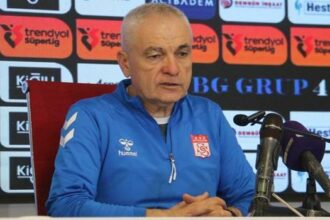 Rıza Çalımbay: 'Bu galibiyet bize yetmez'