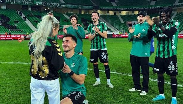 Sakaryaspor - Yeni Malatyaspor maçının ardından sahada sürpriz teklif!