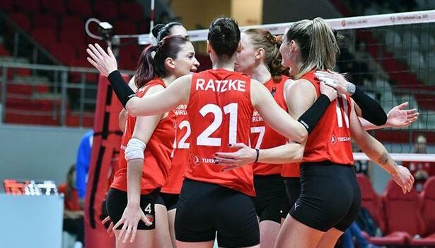 Vodafone Sultanlar Ligi'nde play-off 5-8 etabı ikinci maçları oynanacak