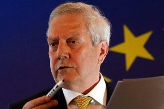 Aziz Yıldırım'dan gece yarısı stat açıklaması! Fenerbahçe'den jet cevap
