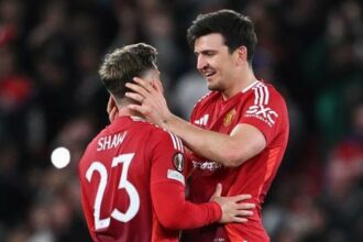 Dünya futbol tarihine geçen maçta Manchester United mucizeyi yaşadı! Uzatmalarda tam 5 gol