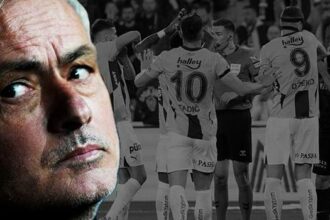 Fenerbahçe'den yıldız golcüye servet! Yönetim gözünü kararttı, ayrılıklar kapıda