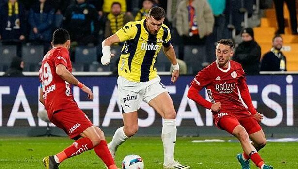 Sivasspor-Fenerbahçe maçının biletleri satışa çıkarıldı