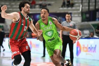 Basketbol Süper Ligi - TOFAŞ: 90 - Karşıyaka: 76