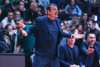 Fenerbahçe maçı öncesi Ergin Ataman'ı çıldırtan otobüs krizi!