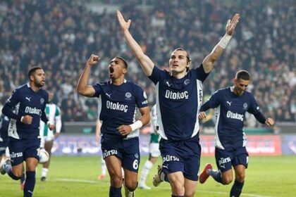 Fenerbahçe sezonu taraftarı önünde kapatıyor