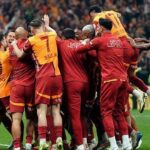 Galatasaray devlerle kafa kafaya! Bayern Münih'in ardından zirvede