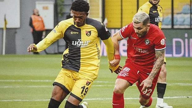 İstanbulspor'lu Diarra'ya milli davet!