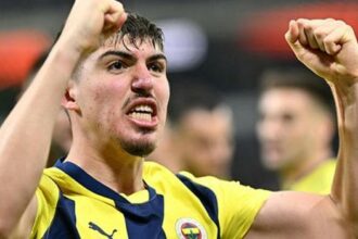 Lyon Başkanı Longoria bizzat Ali Koç'la görüştü! Fransızlardan dev transfer için 19 milyon euro