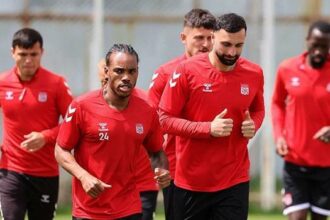 Sivasspor, Süper Lig'in son haftasında Alanyaspor'a konuk olacak