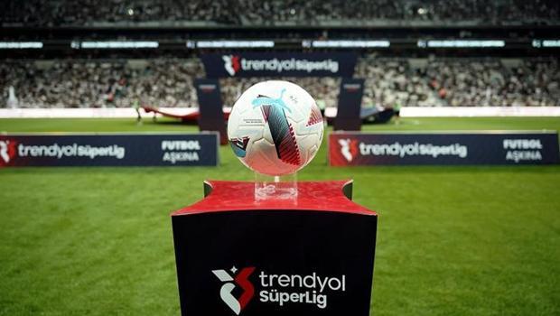 Süper Lig'de gelecek sezon mücadele edecek 18 takım kesinleşti