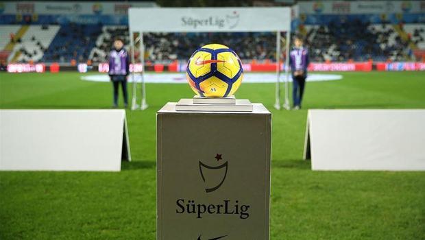 Süper Lig puan durumu 34. Hafta son durum: Fenerbahçe - Beşiktaş derbisi maç sonucu: Fenerbahçe Beşiktaş Galatasaray puanı