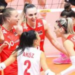 A Milli Kadın Voleybol Takımı, VNL'nin ilk etabı için Çin'e gitti