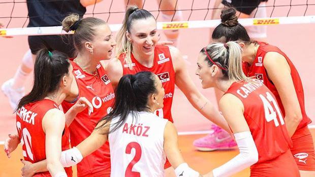 A Milli Kadın Voleybol Takımı, VNL'nin ilk etabı için Çin'e gitti