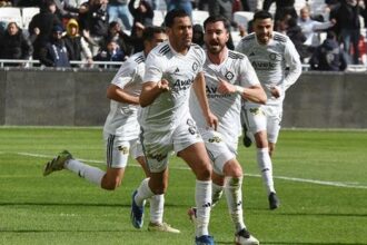 Altay'a 3 dönem transfer yasağı!