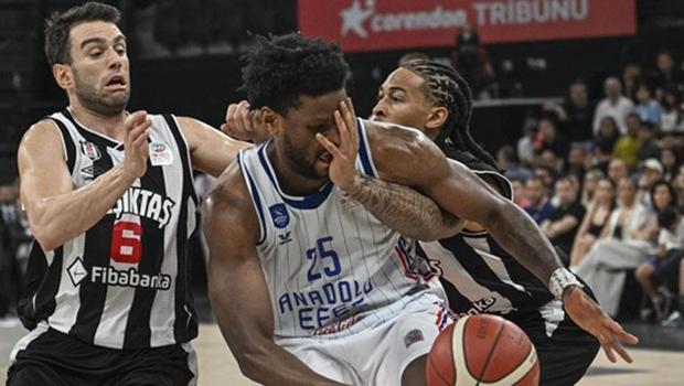 Anadolu Efes - Beşiktaş Fibabanka arasındaki dördüncü maç yarın oynanacak