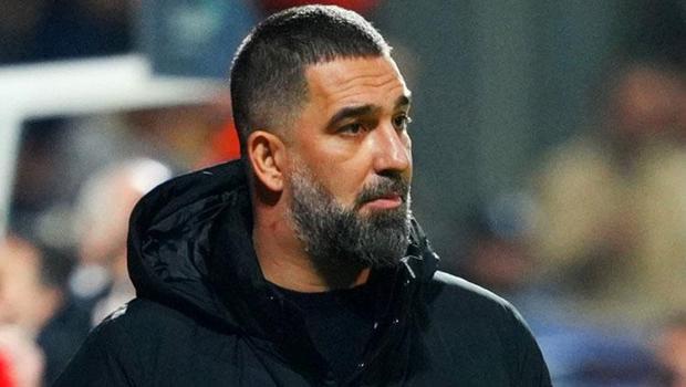 Arda Turan'dan Hakan Çalhanoğlu paylaşımı!