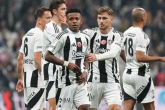 Beşiktaş 3.'lük için!
