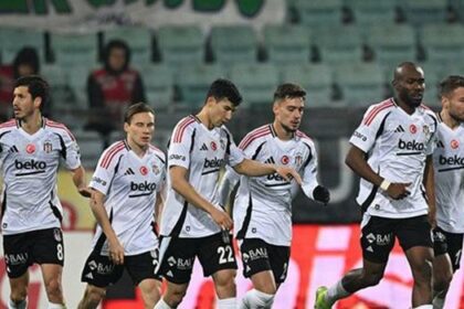 Beşiktaş'tan transfere zorunlu rötar geldi!