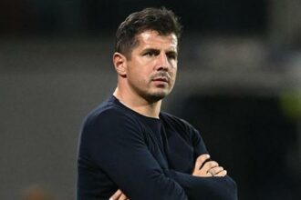 Emre Belözoğlu, Antalyaspor ile yollarının ayrıldığını açıkladı