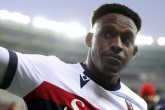 Galatasaray'da aranan stoper İtalya'da bulundu!