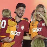 Galatasaray'dan ayrılan Mertens'ten duygusal veda: Tüm Türkiye'ye teşekkürler