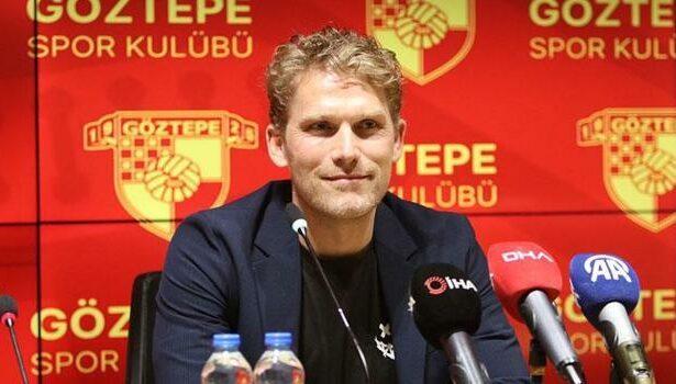 Göztepe Başkanı Rasmus Ankersen, kulübün 100. yılını kutladı